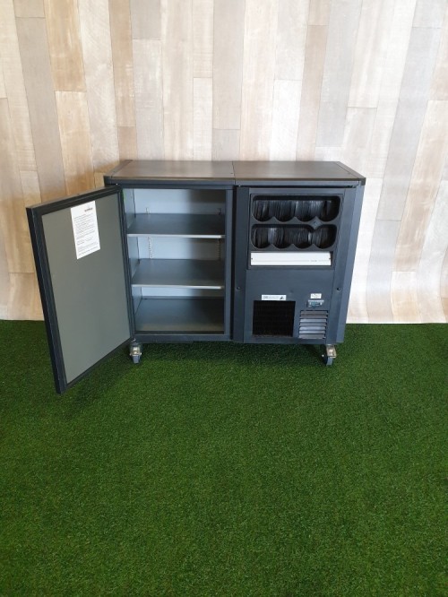 INACTIEF: defect  straks eruit halen Koelkast 1 deurs met flessennest